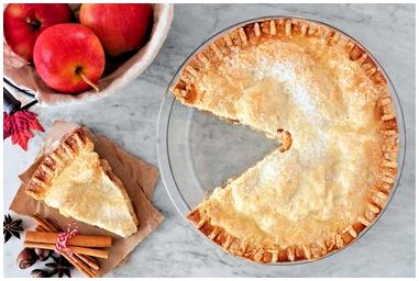 Как загустить яблочный пирог