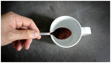 Как превратить молотые кофейные зерна в порошкообразный растворимый кофе