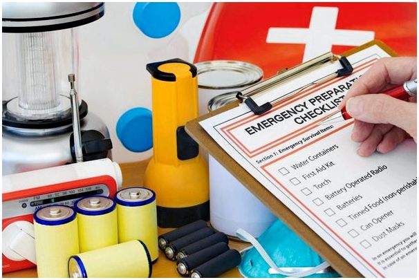 10 важных элементов, которые вам понадобятся в вашем комплекте для обеспечения готовности к землетрясениям