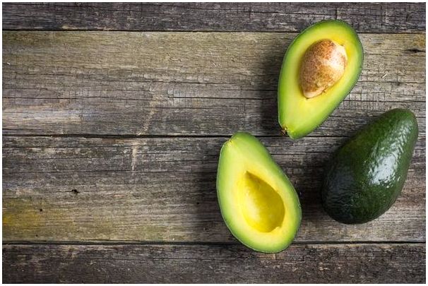 8 простых способов добавить авокадо в еду