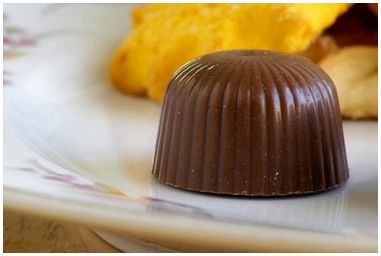 Как предотвратить прилипание шоколада к форме для конфет